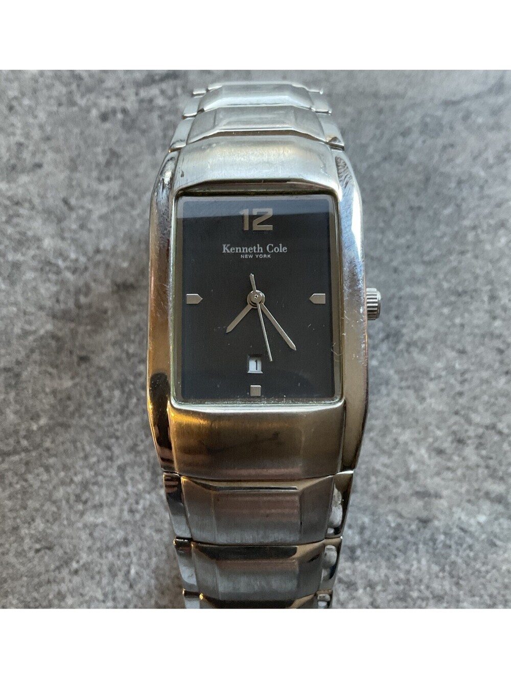 Men's KENNETH COLE New York Silver Tone Stainless Steel Watch And Band KC3269 BV